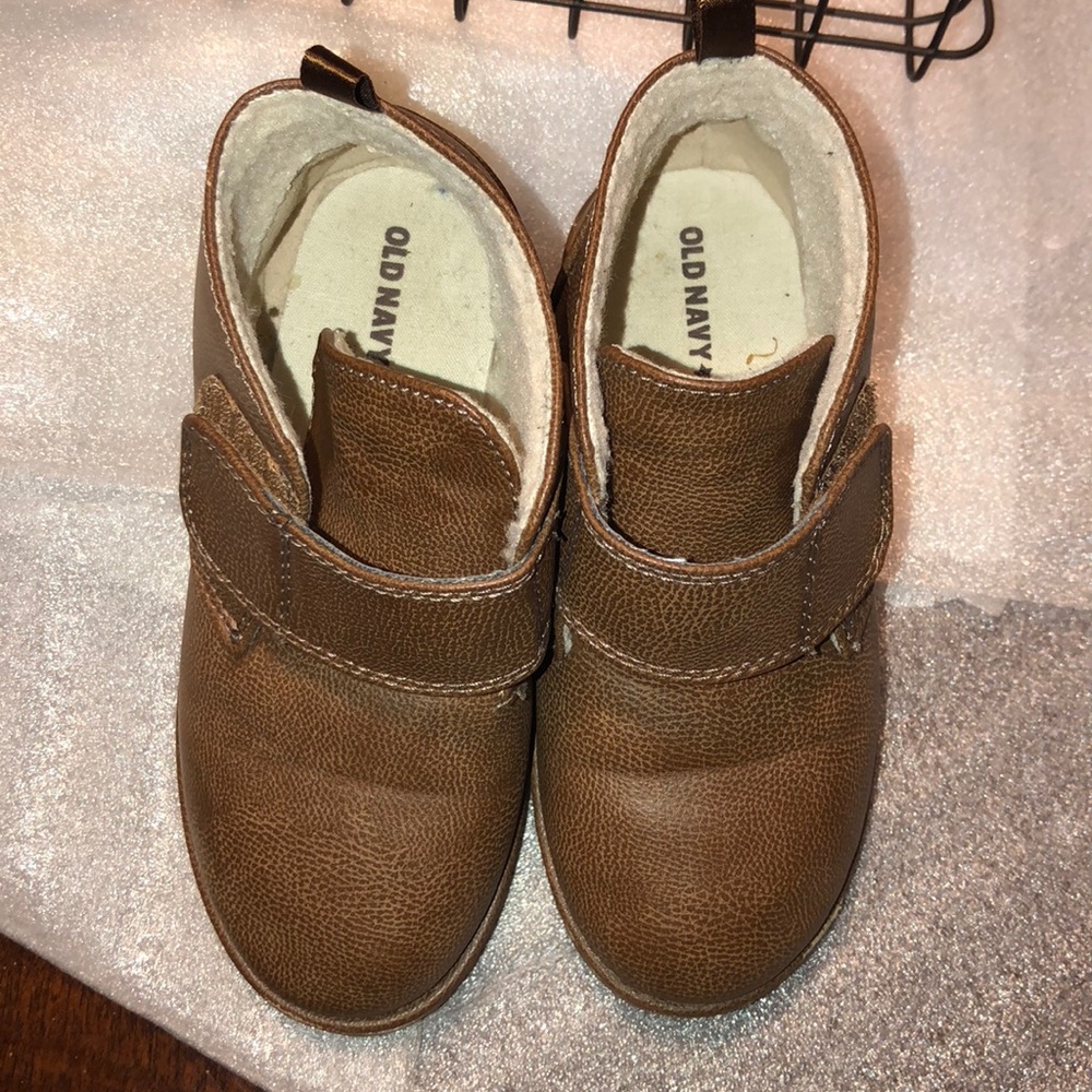 Boys dress shoe
